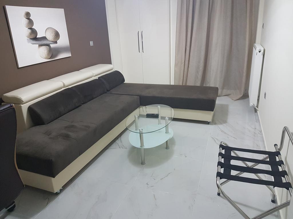 Route 77 Apartment Thessaloniki Exterior photo
